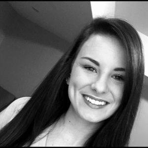 Meet your Posher, Kacie